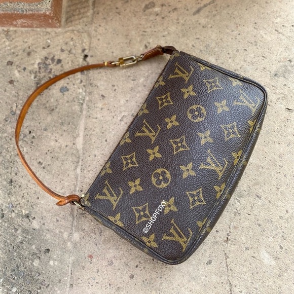 Louis Vuitton Handbags - SOLD Louis Vuitton Monogram Pochette Accessoires SD1010